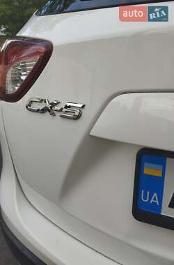 Позашляховик / Кросовер Mazda CX-5 2012 в 
