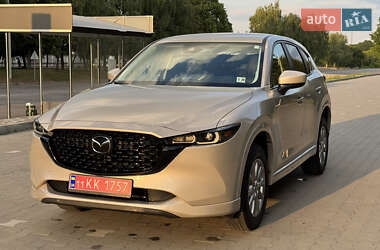 Внедорожник / Кроссовер Mazda CX-5 2023 в 