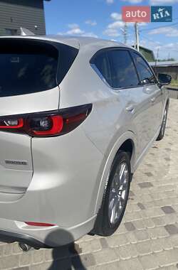 Внедорожник / Кроссовер Mazda CX-5 2023 в 