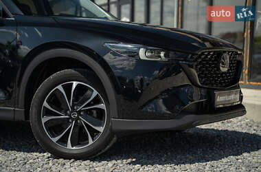 Позашляховик / Кросовер Mazda CX-5 2023 в 
