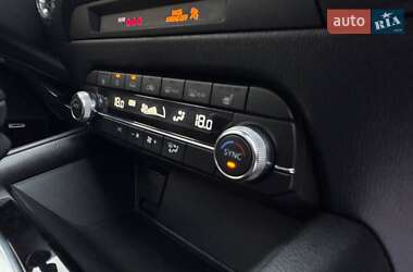Позашляховик / Кросовер Mazda CX-5 2019 в 