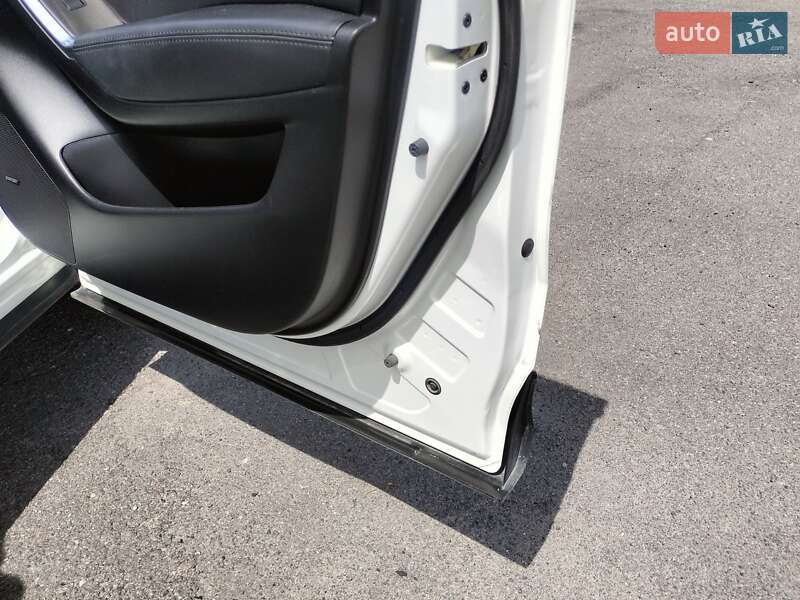 Позашляховик / Кросовер Mazda CX-5 2015 в Львові