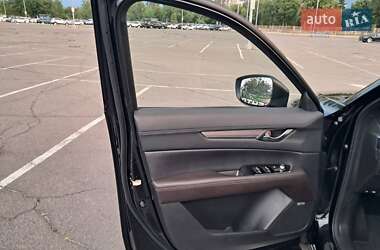 Позашляховик / Кросовер Mazda CX-5 2018 в 