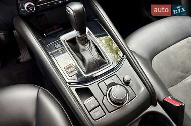 Позашляховик / Кросовер Mazda CX-5 2022 в 