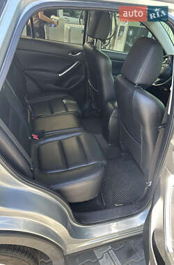 Внедорожник / Кроссовер Mazda CX-5 2015 в 