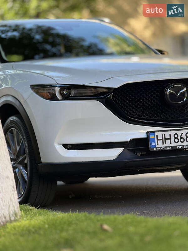 Позашляховик / Кросовер Mazda CX-5 2021 в 