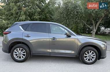 Позашляховик / Кросовер Mazda CX-5 2023 в 