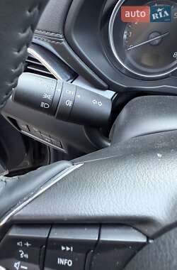 Позашляховик / Кросовер Mazda CX-5 2023 в 
