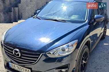 Позашляховик / Кросовер Mazda CX-5 2016 в 