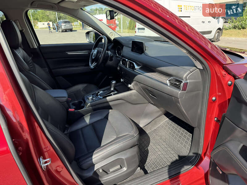 Позашляховик / Кросовер Mazda CX-5 2019 в Дніпрі