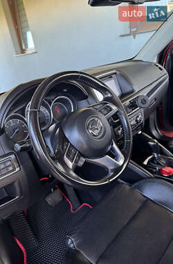 Позашляховик / Кросовер Mazda CX-5 2015 в 