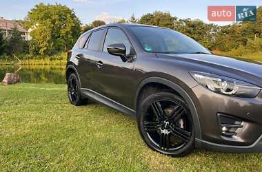 Позашляховик / Кросовер Mazda CX-5 2017 в 