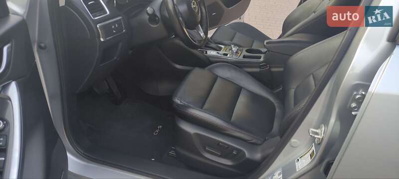 Внедорожник / Кроссовер Mazda CX-5 2016 в Миргороде