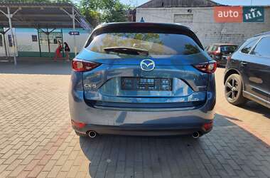 Позашляховик / Кросовер Mazda CX-5 2019 в 