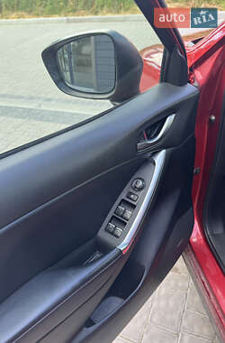 Позашляховик / Кросовер Mazda CX-5 2013 в 