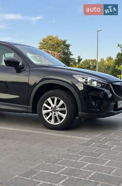 Позашляховик / Кросовер Mazda CX-5 2013 в 