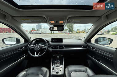 Позашляховик / Кросовер Mazda CX-5 2020 в 