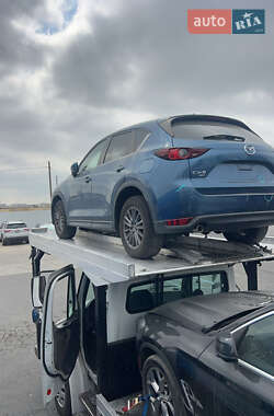 Позашляховик / Кросовер Mazda CX-5 2021 в 