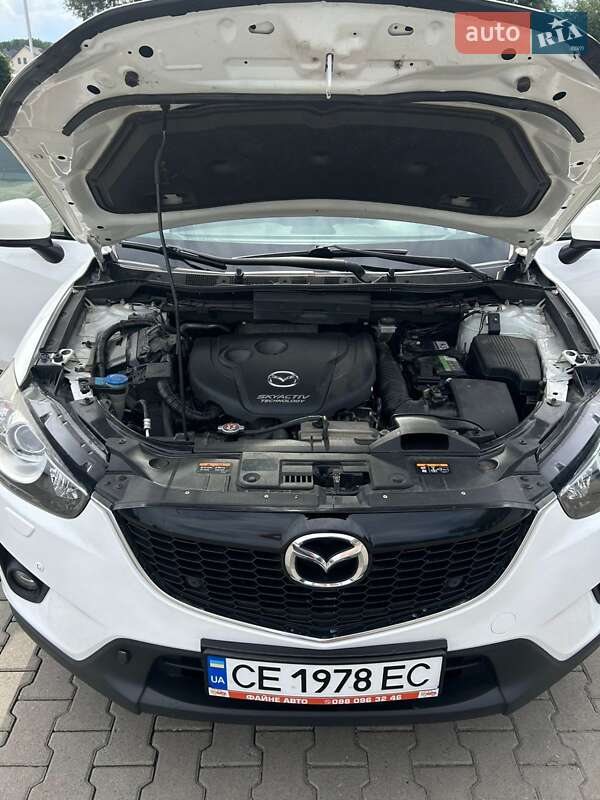 Позашляховик / Кросовер Mazda CX-5 2014 в Чернівцях