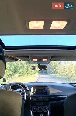 Позашляховик / Кросовер Mazda CX-5 2014 в 