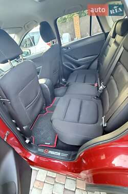 Позашляховик / Кросовер Mazda CX-5 2017 в 