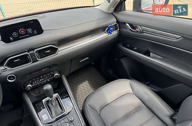 Позашляховик / Кросовер Mazda CX-5 2020 в 