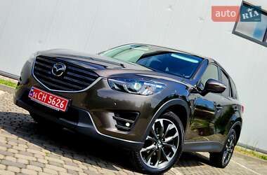 Позашляховик / Кросовер Mazda CX-5 2016 в 