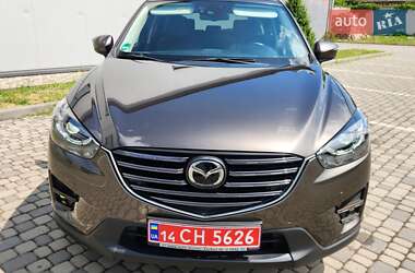 Позашляховик / Кросовер Mazda CX-5 2016 в 