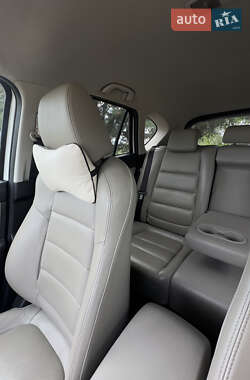 Внедорожник / Кроссовер Mazda CX-5 2012 в 