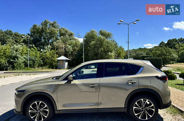 Внедорожник / Кроссовер Mazda CX-5 2023 в 