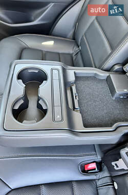 Внедорожник / Кроссовер Mazda CX-5 2023 в 