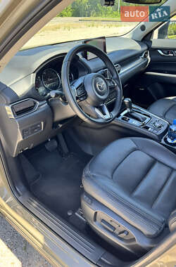 Внедорожник / Кроссовер Mazda CX-5 2023 в 