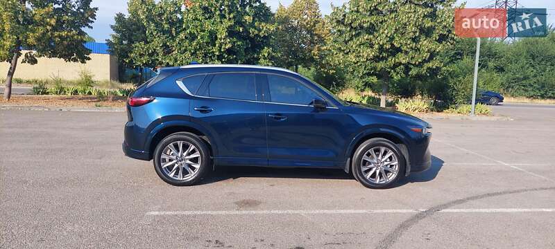 Позашляховик / Кросовер Mazda CX-5 2023 в Дніпрі