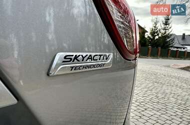 Позашляховик / Кросовер Mazda CX-5 2013 в 