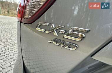 Позашляховик / Кросовер Mazda CX-5 2013 в 