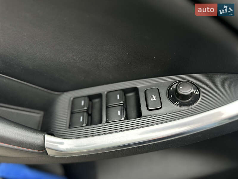 Позашляховик / Кросовер Mazda CX-5 2013 в Луцьку