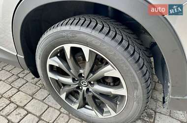 Позашляховик / Кросовер Mazda CX-5 2013 в 
