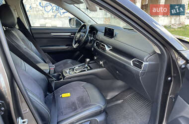 Позашляховик / Кросовер Mazda CX-5 2018 в 