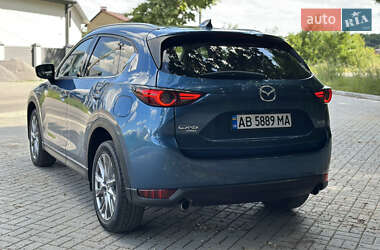 Позашляховик / Кросовер Mazda CX-5 2018 в 