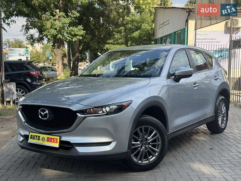 Позашляховик / Кросовер Mazda CX-5 2017 в Миколаєві