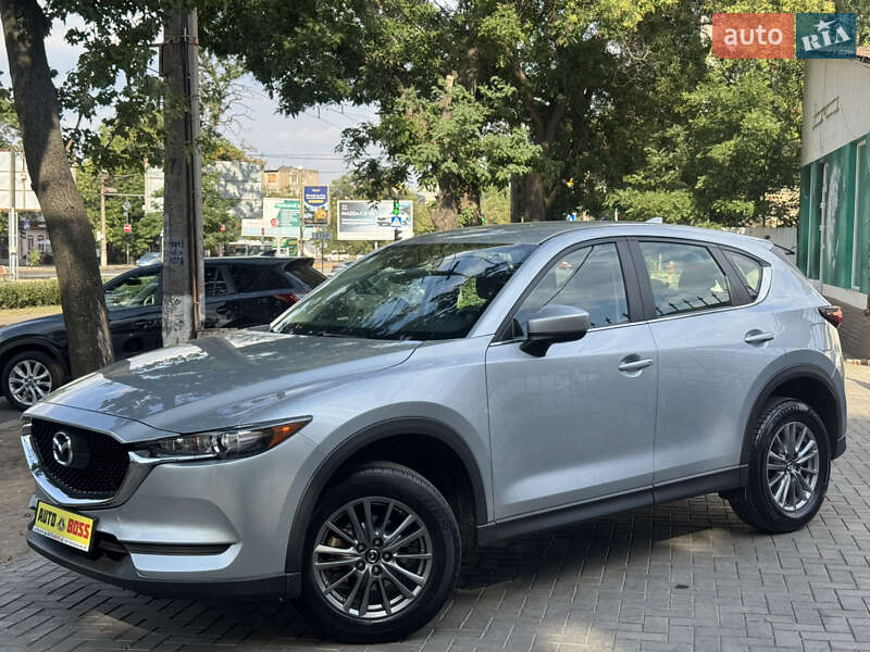 Позашляховик / Кросовер Mazda CX-5 2017 в Миколаєві