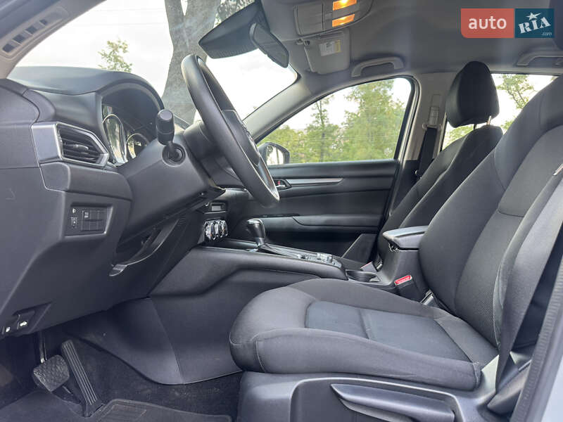 Позашляховик / Кросовер Mazda CX-5 2017 в Миколаєві