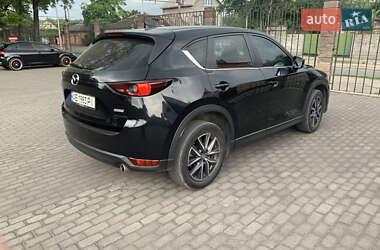 Внедорожник / Кроссовер Mazda CX-5 2017 в 