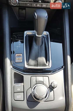 Внедорожник / Кроссовер Mazda CX-5 2023 в 