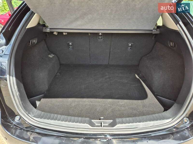 Внедорожник / Кроссовер Mazda CX-5 2018 в Киеве
