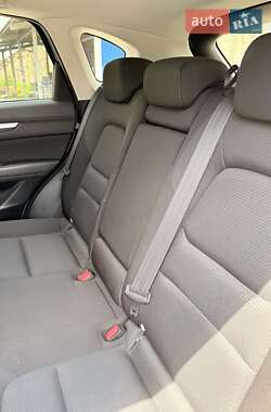 Внедорожник / Кроссовер Mazda CX-5 2018 в 