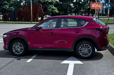 Позашляховик / Кросовер Mazda CX-5 2019 в 