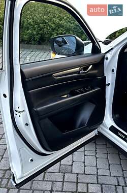 Внедорожник / Кроссовер Mazda CX-5 2024 в 