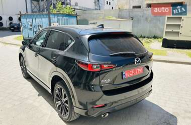 Внедорожник / Кроссовер Mazda CX-5 2023 в 