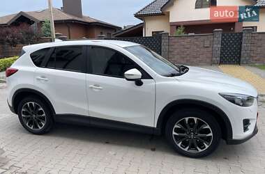 Позашляховик / Кросовер Mazda CX-5 2015 в 